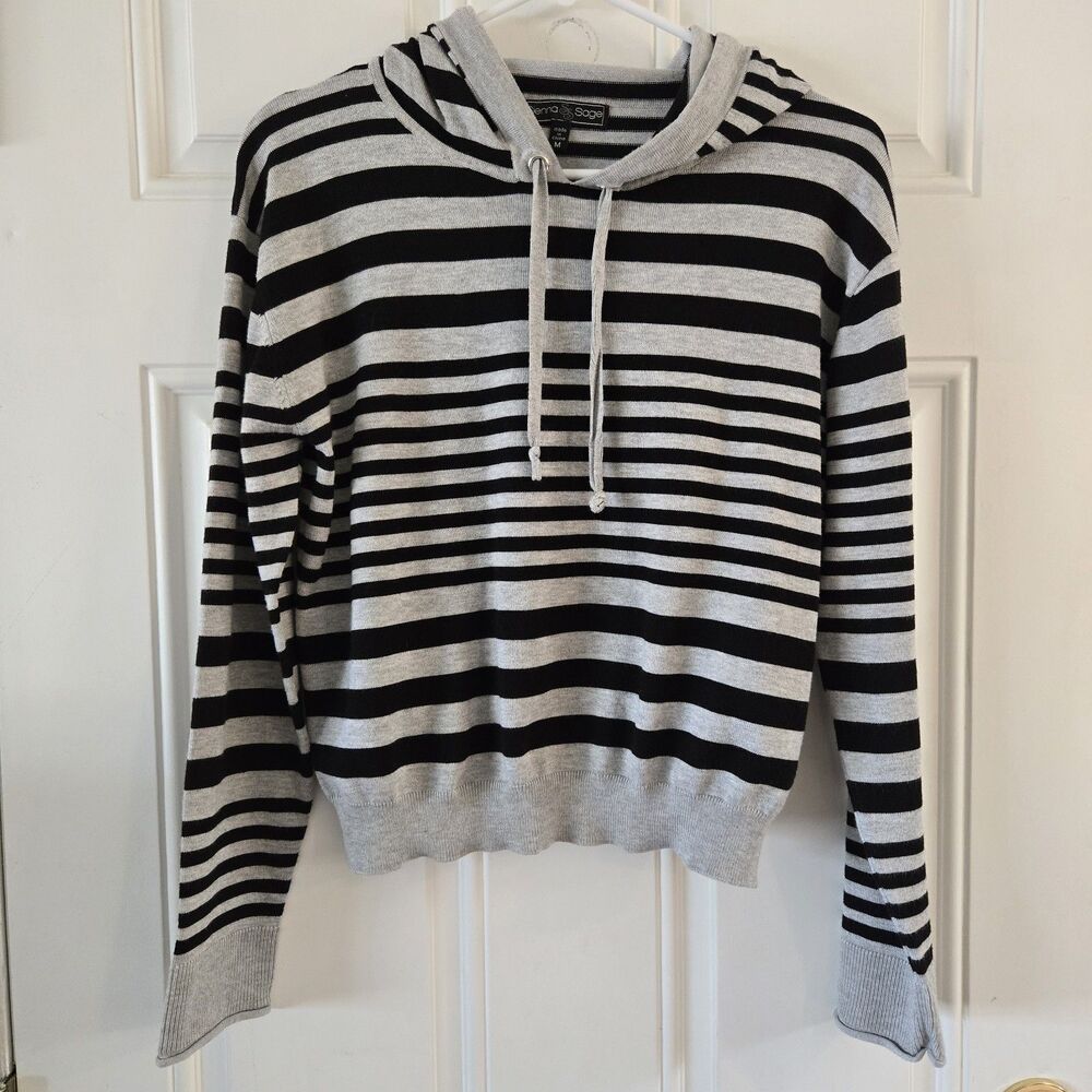 Sienna Sage Hoodie Women's Size Medium SS Lightweight Striped Pullover Shirt